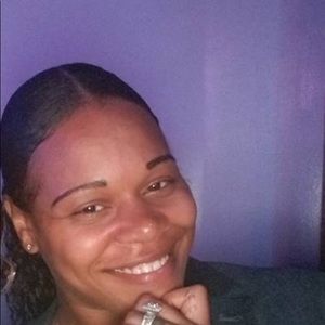 Meet your Posher, Ebony